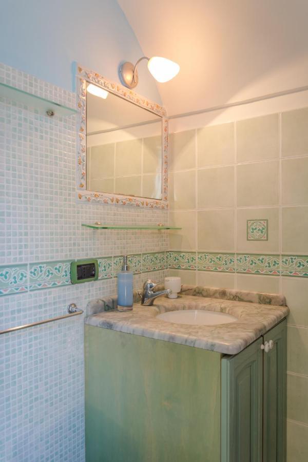 Palazzo Coco Sentiero Dei Limoni Hotel Maiori Room photo